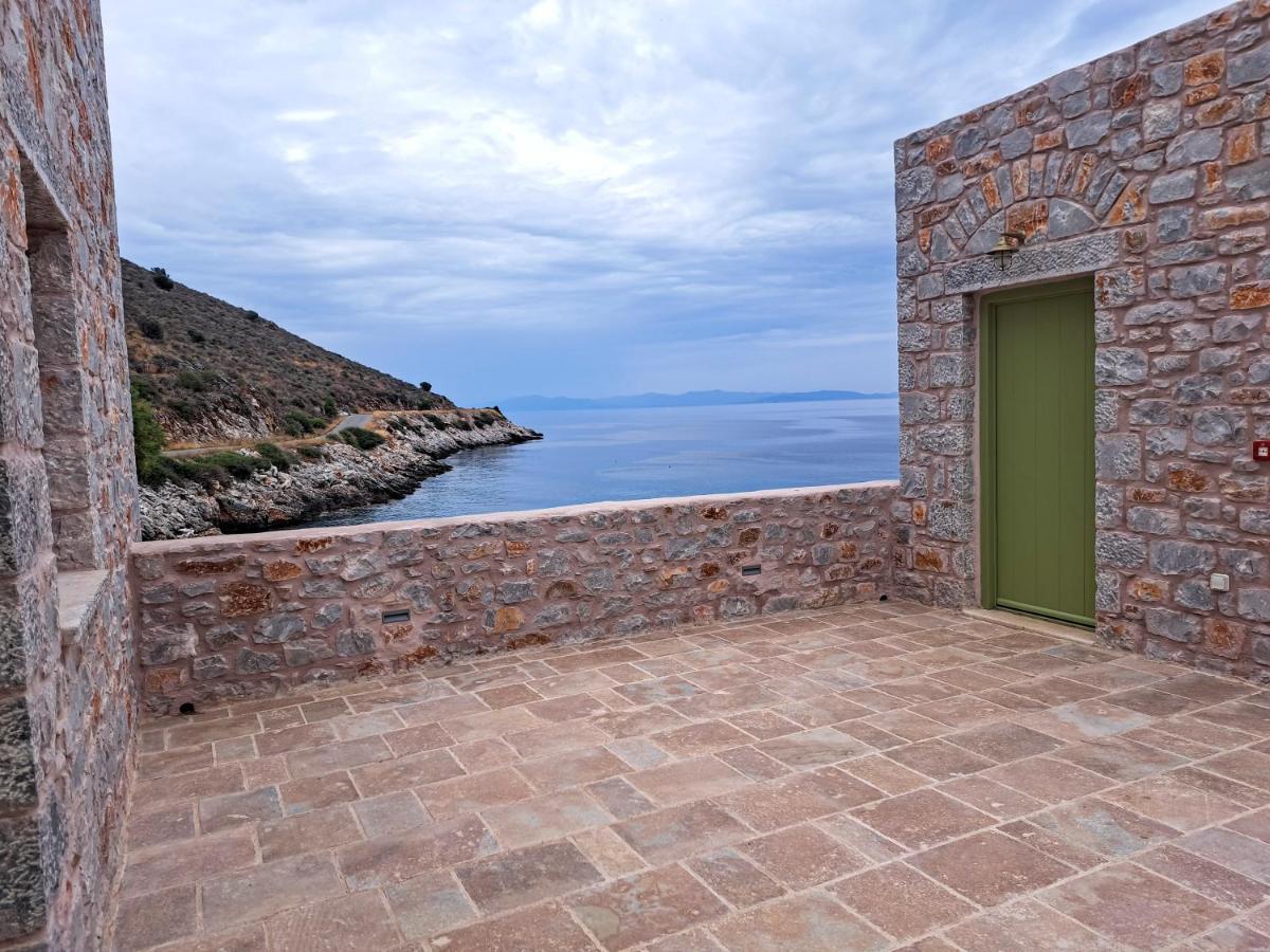 Arapis Rooms & Suites Agios Kiprianos Eksteriør bilde