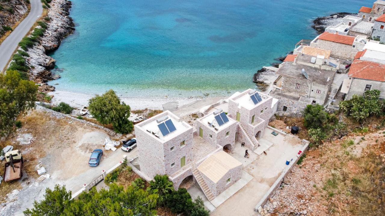Arapis Rooms & Suites Agios Kiprianos Eksteriør bilde
