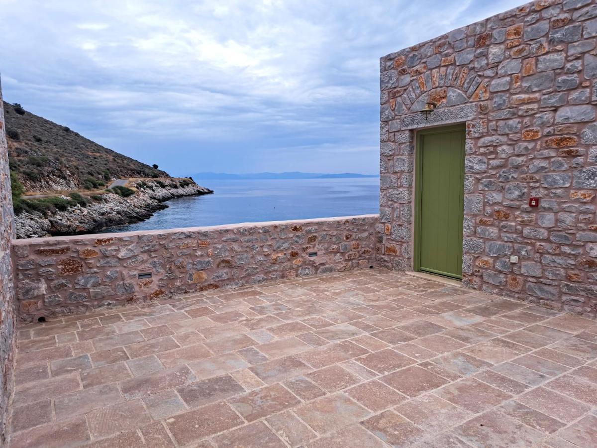 Arapis Rooms & Suites Agios Kiprianos Eksteriør bilde