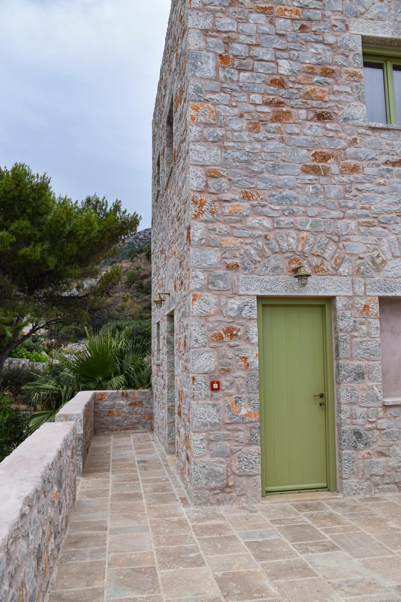 Arapis Rooms & Suites Agios Kiprianos Eksteriør bilde