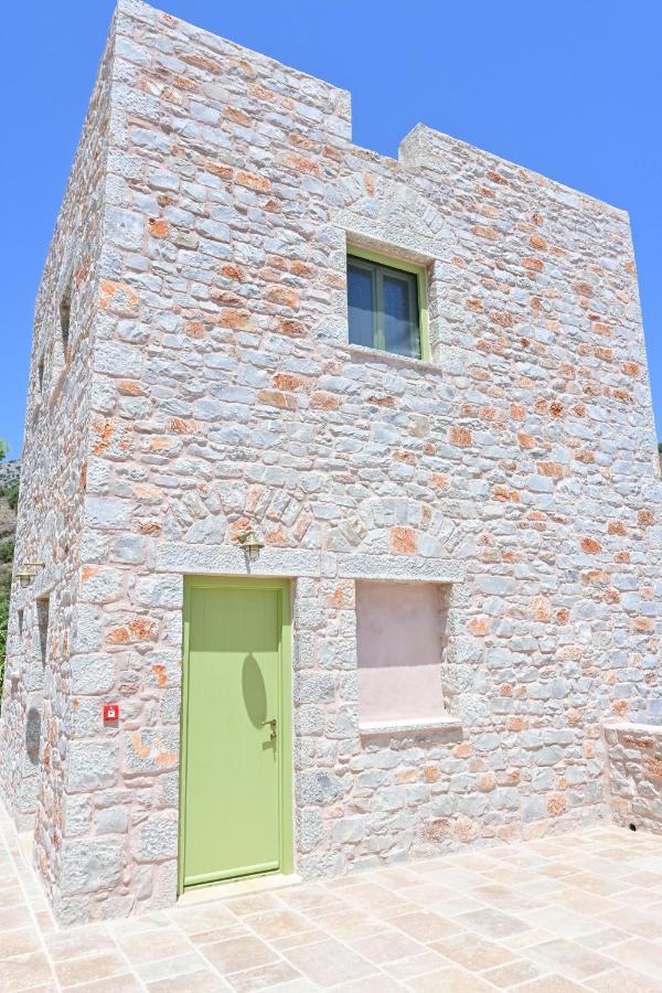 Arapis Rooms & Suites Agios Kiprianos Eksteriør bilde