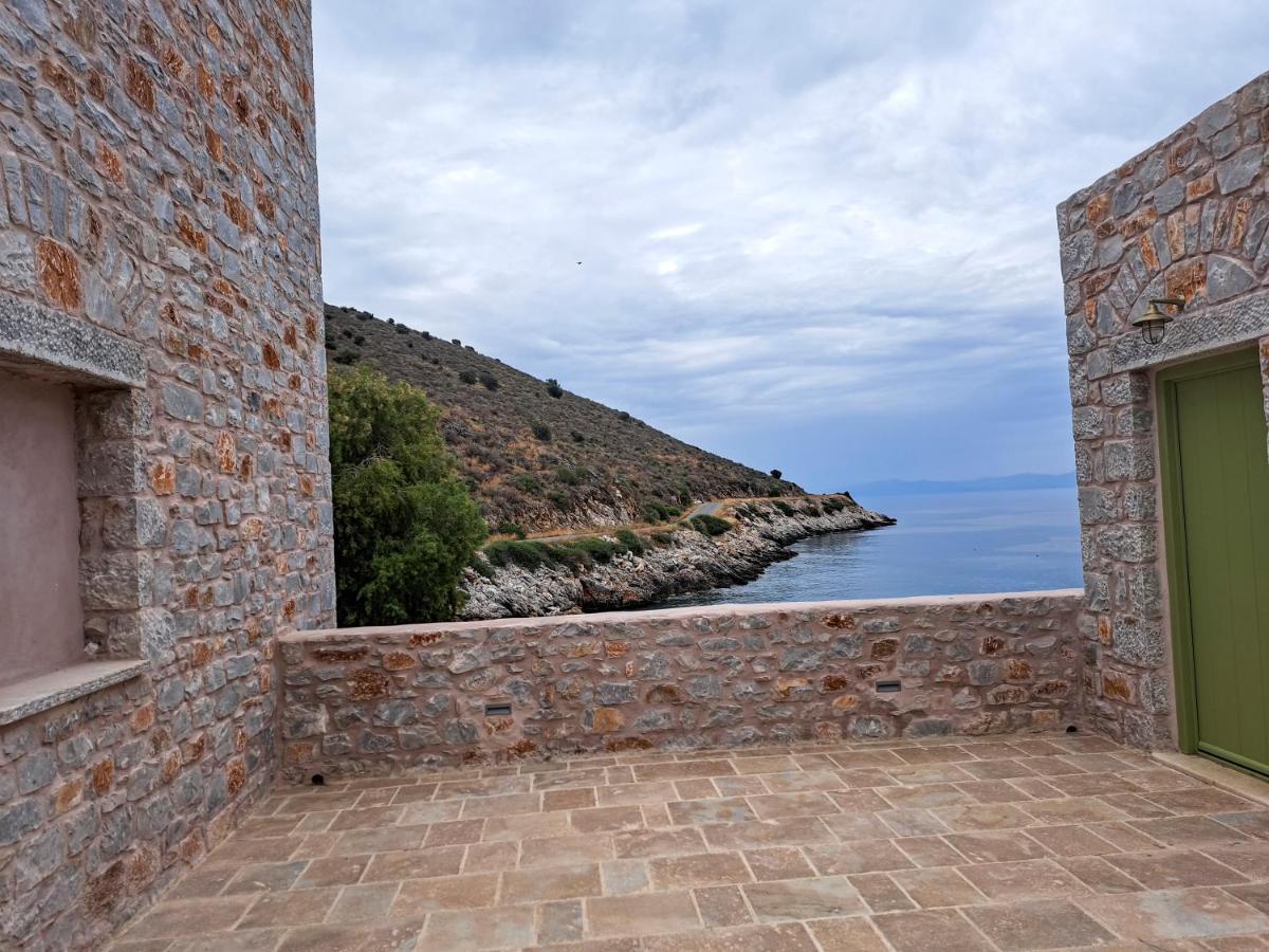Arapis Rooms & Suites Agios Kiprianos Eksteriør bilde
